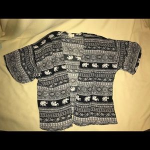 Black pattern kimono